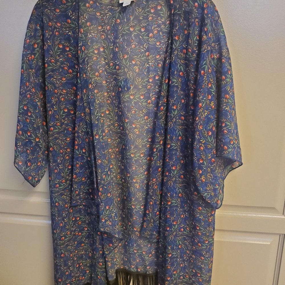 LuLaRoe Monroe Kimono w/ Fringe